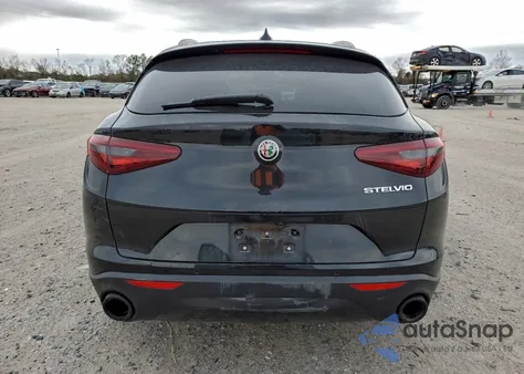 2022 Alfa Romeo Stelvio z USA, uszkodzony, nr VIN ZASPAJANXN7D46977